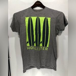 Hollister Surf board Men’s Tee size S